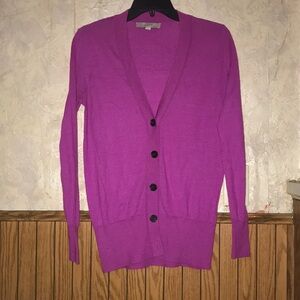 4/$10🌻🌻Purple button down Ann Taylor loft sweater (s)